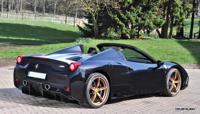 2015 Ferrari 458 Speciale Aperta 21