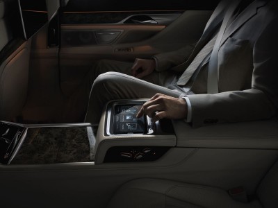 2016 BMW 750Li Launch Images 56