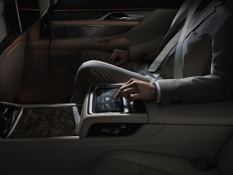 2016 BMW 750Li Launch Images 56