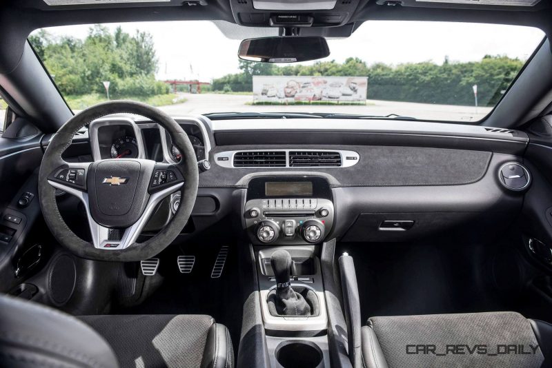 Chevrolet Camaro ZL28