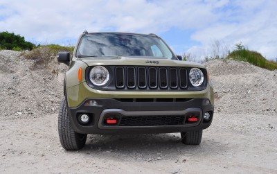 2015 Jeep RENEGADE Trailhawk Review 85