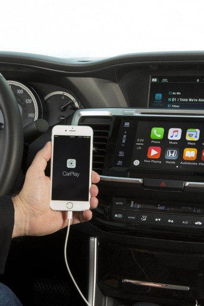 2016 Honda Accord with Apple CarPlay®