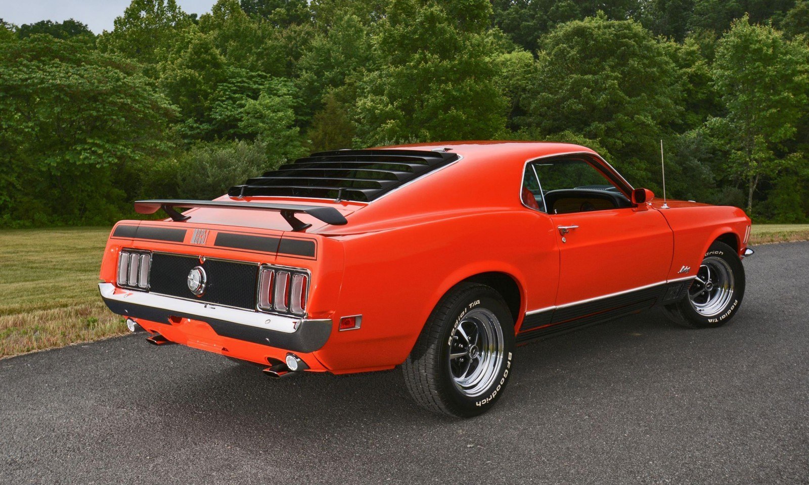 S114_1970 Ford Mustang Mach 1 Fastback Calypso Coral 18