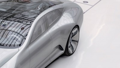 Mercedes-Benz “Concept IAA” (Intelligent Aerodynamic Automobile)
