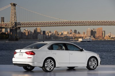 2016 Volkswagen Passat USA 19