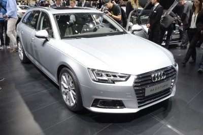 Frankfurt IAA 2015 - Showfloor Mega Gallery 318