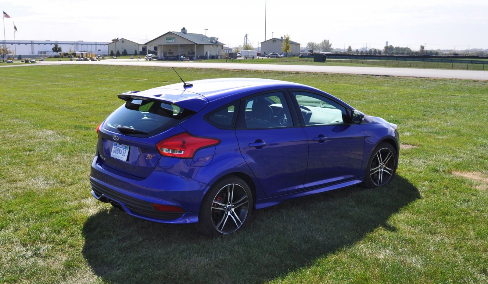 Ford Focus St 2 темно синий