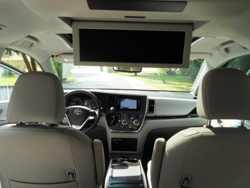 2015 toyota sienna awd