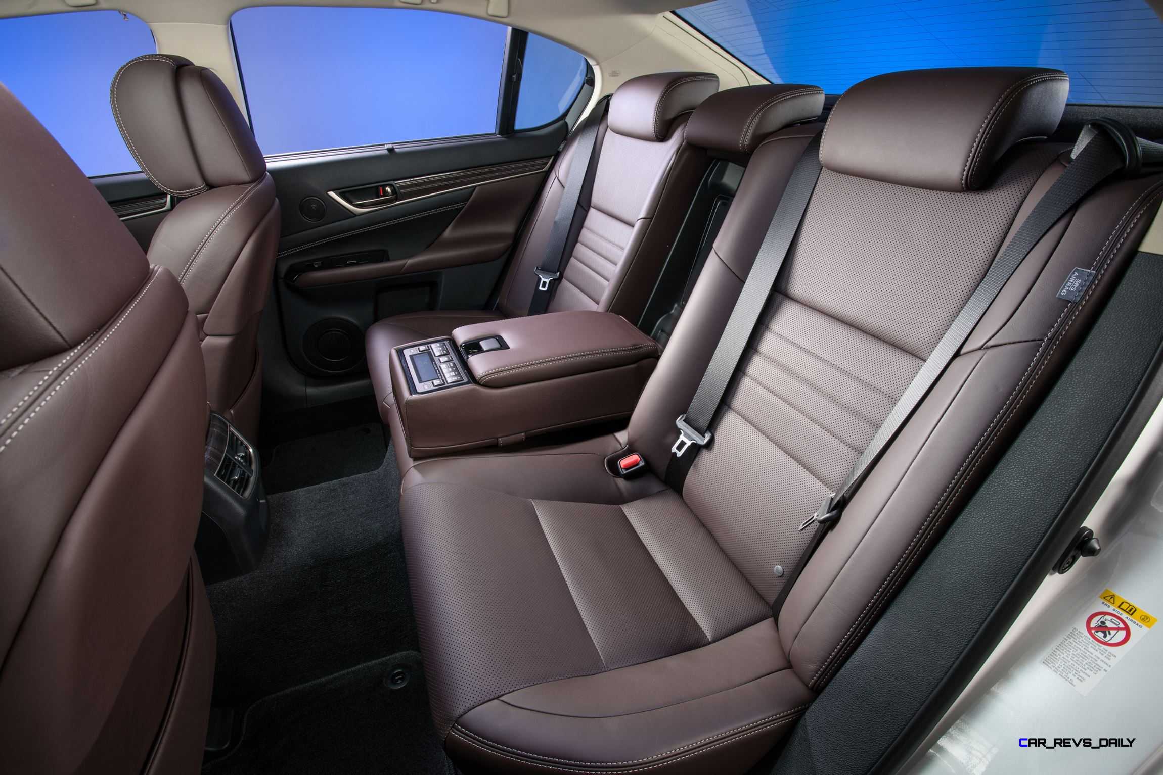16 Lexus Gs350 Interior 6