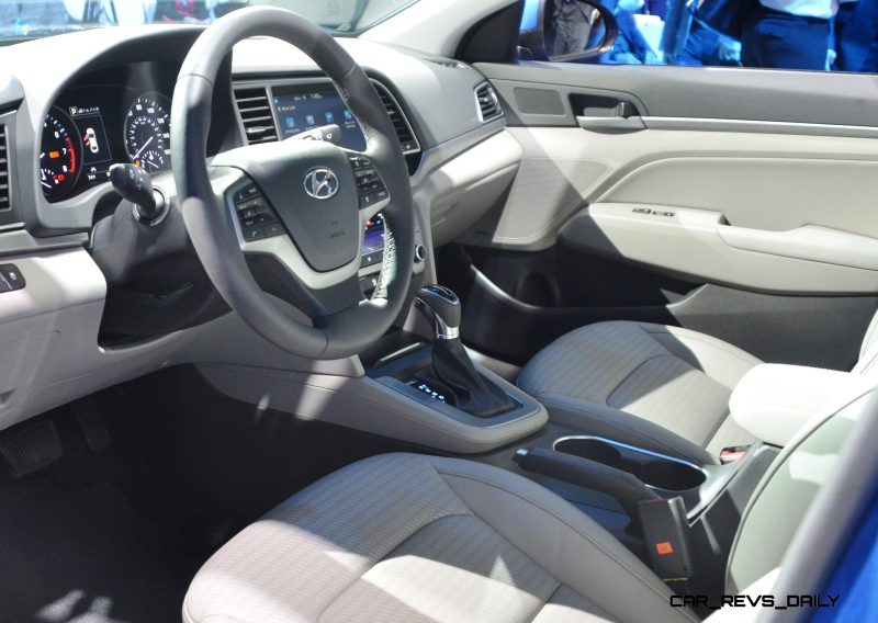 2017 Hyundai ELANTRA Sedan 1