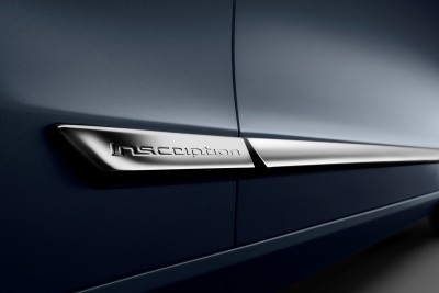 Detail Inscription Volvo S90 Mussel Blue
