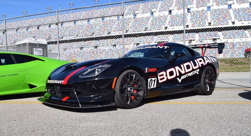 2016 Dodge VIPER ACR - Bondurant Black 19