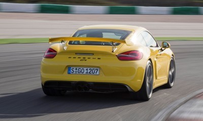 2016 Porsche CAYMAN GT4 22