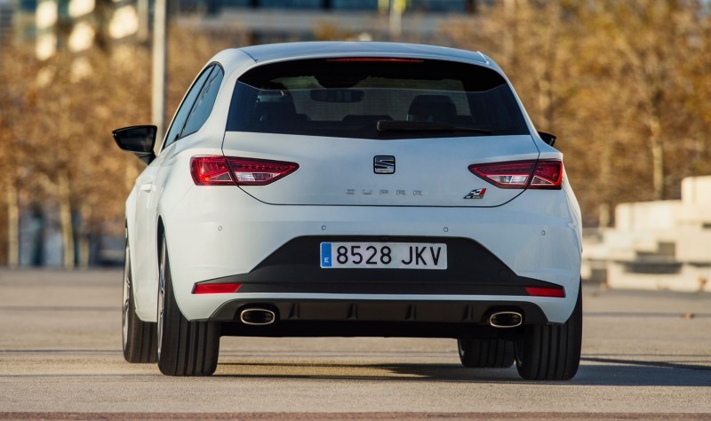 2016 SEAT Leon CUPRA 290 28