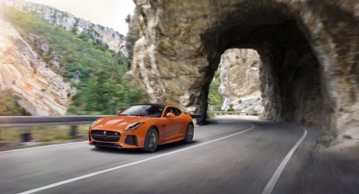 2017 Jaguar F-TYPE SVR 5