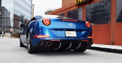 2016 FERRARI California T Blue3