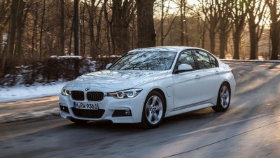 2017 BMW 330e iPerformance 12