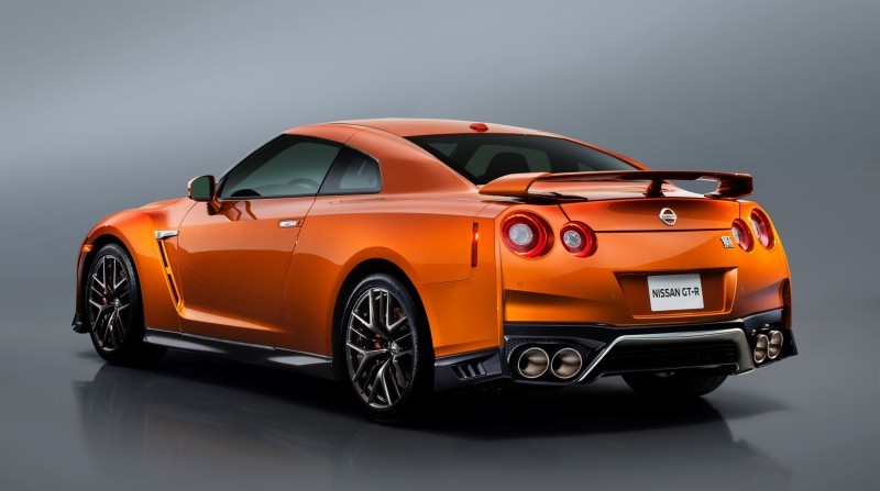 2017_nissan_gtr_29