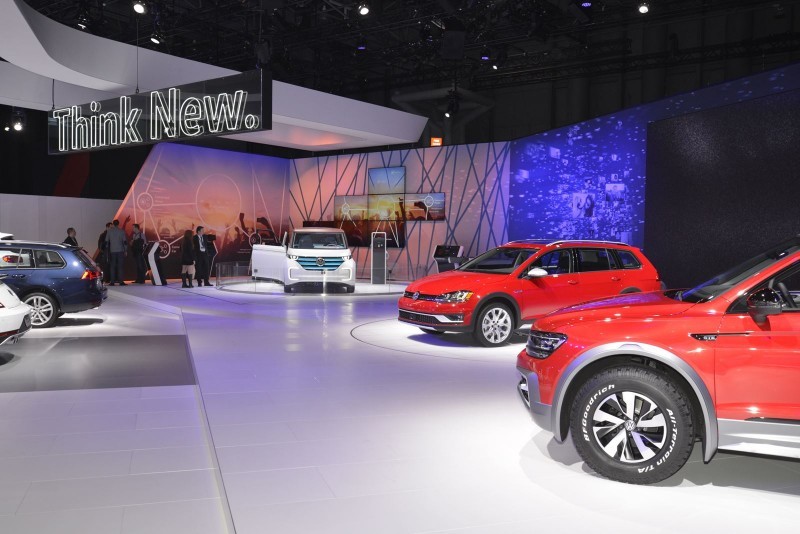 #NYIAS Live - Showfloor Mega Gallery 54