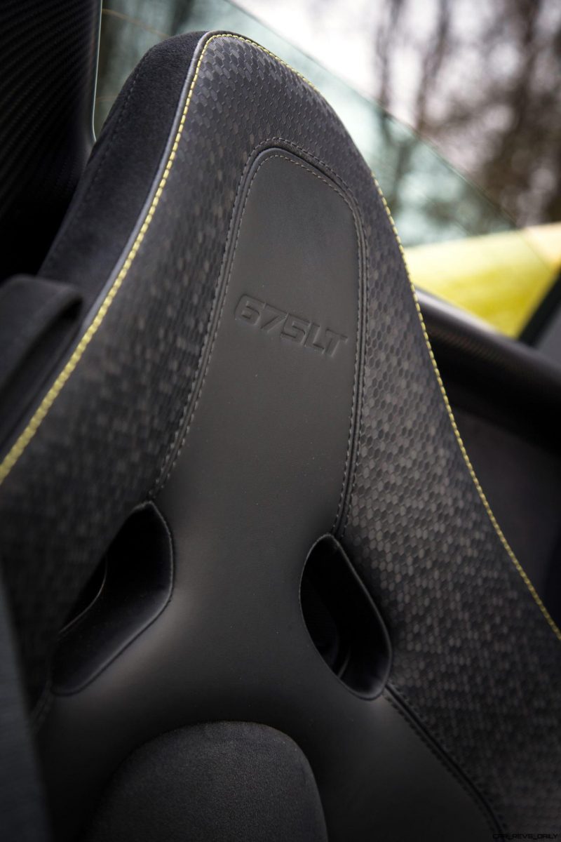 2016 McLaren 675LT Spider 34