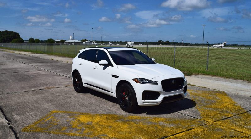 2017 Jaguar F-Pace S - White Exterior  106