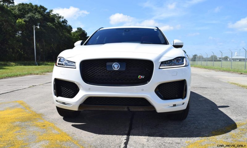 2017 Jaguar F-Pace S - White Exterior  135