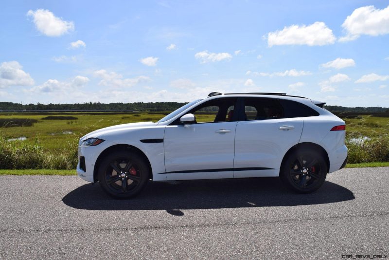 2017 Jaguar F-Pace S - White Exterior  71
