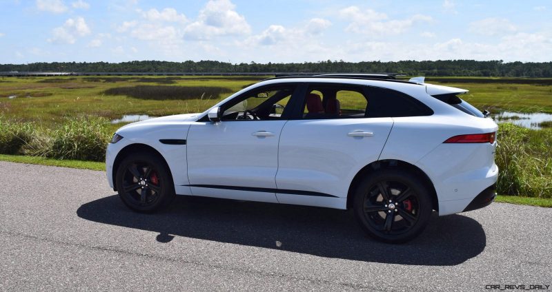 2017 Jaguar F-Pace S - White Exterior  73