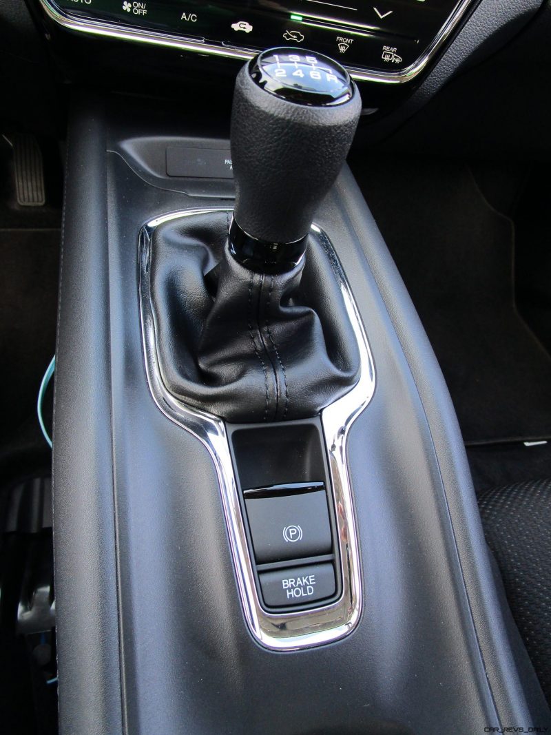 2017-honda-hr-v-6mt-road-test-review-by-ben-lewis-18