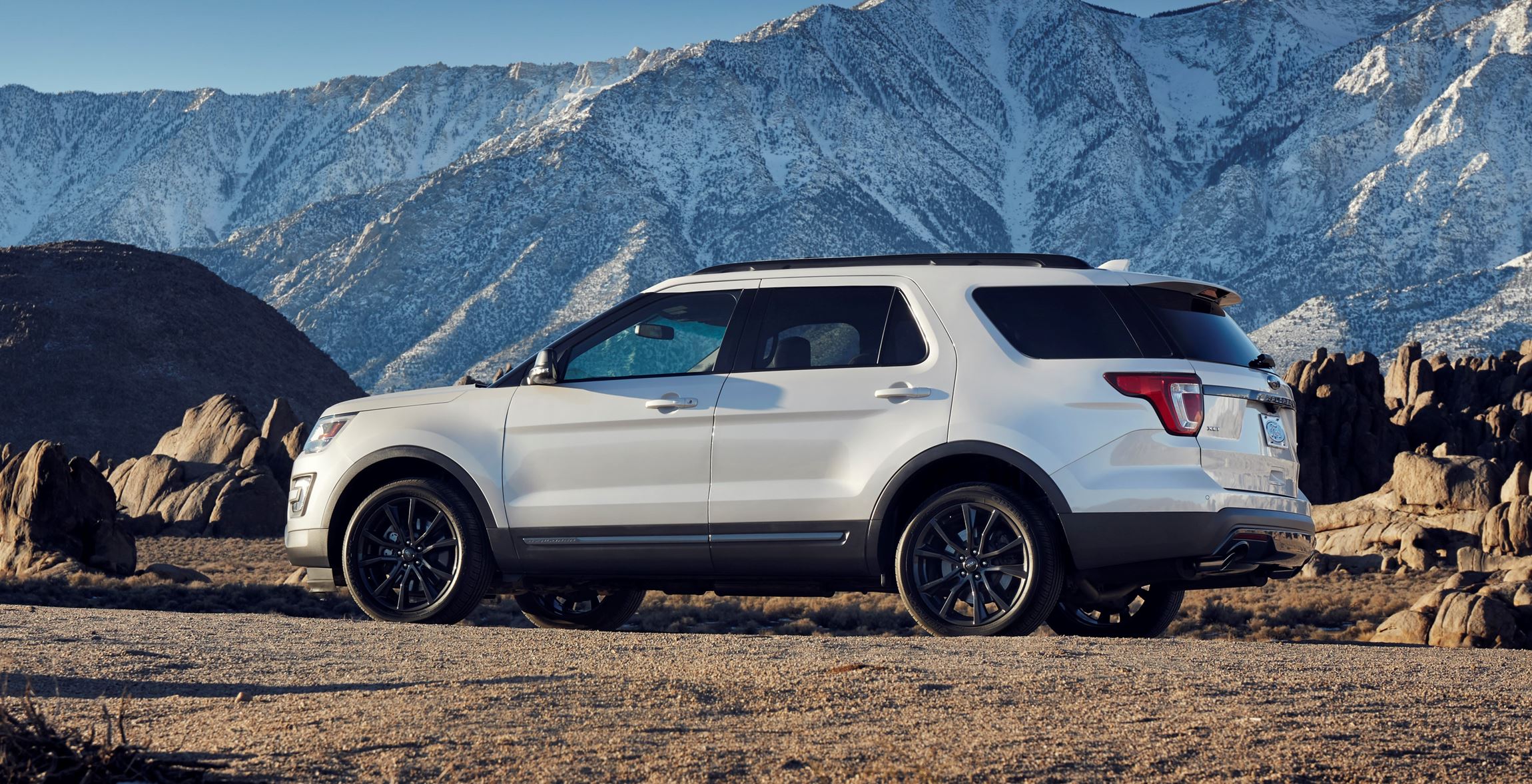 17 Ford Explorer Xlt Sport Pack 15