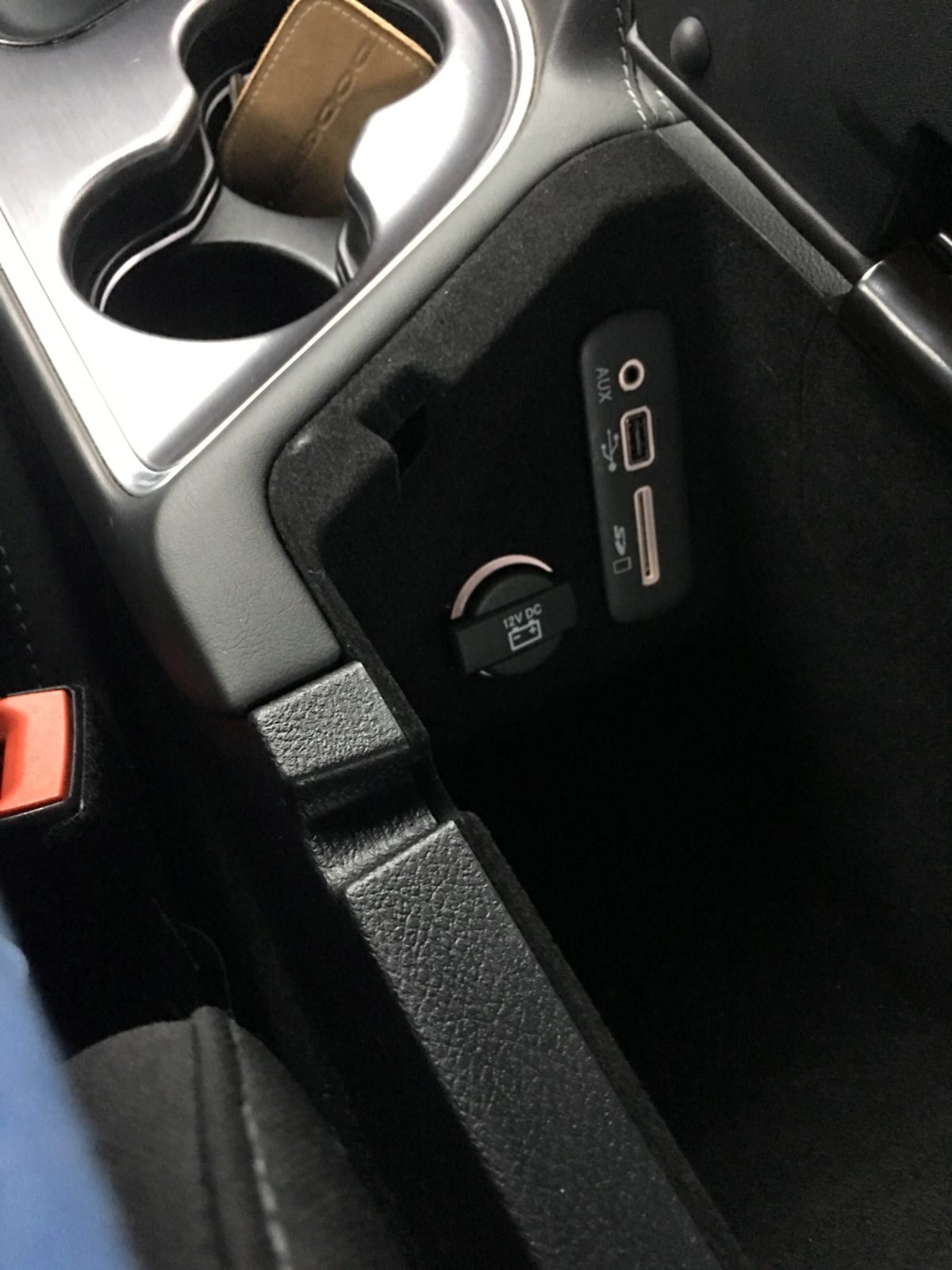 Widescreen Gallery - 2016 Dodge Challenger 6