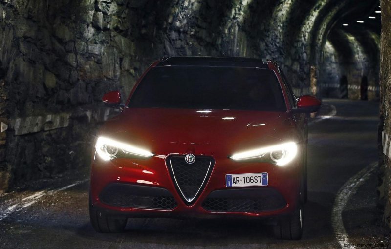 2018 Alfa Romeo STELVIO53