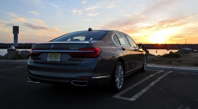 2017 BMW 740e 21