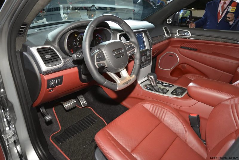 2018 Jeep SRT TrackHawk 9
