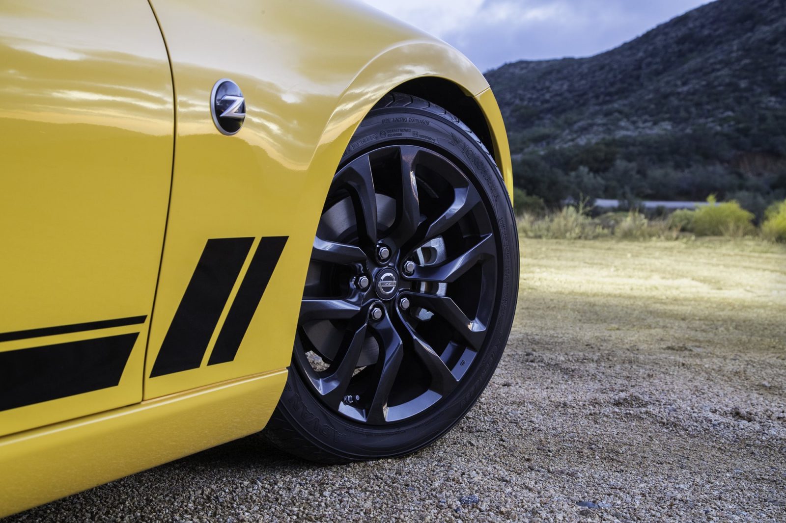 2018 Nissan 370Z Heritage Edition previewed at New York Internat