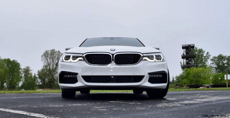 2017 BMW 540i 25