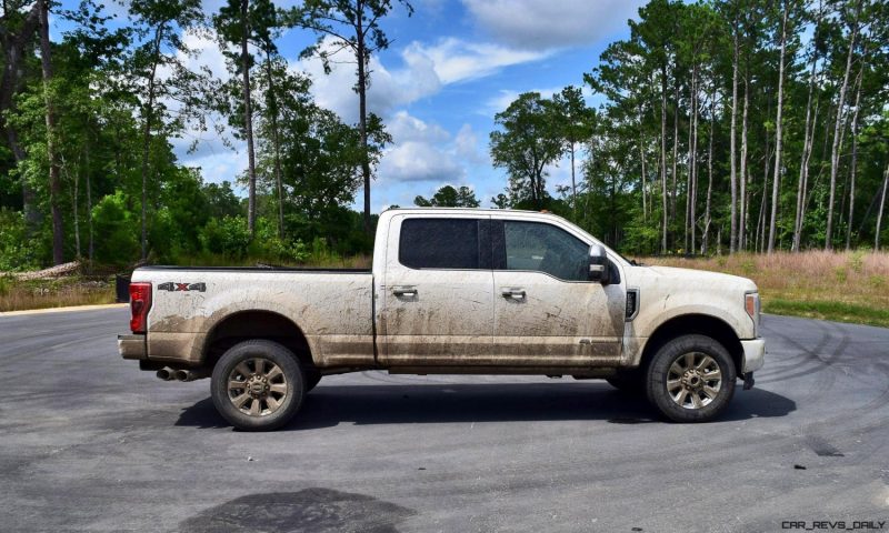 2017 Ford F-250 Super Duty Platinum White Exteriors 40