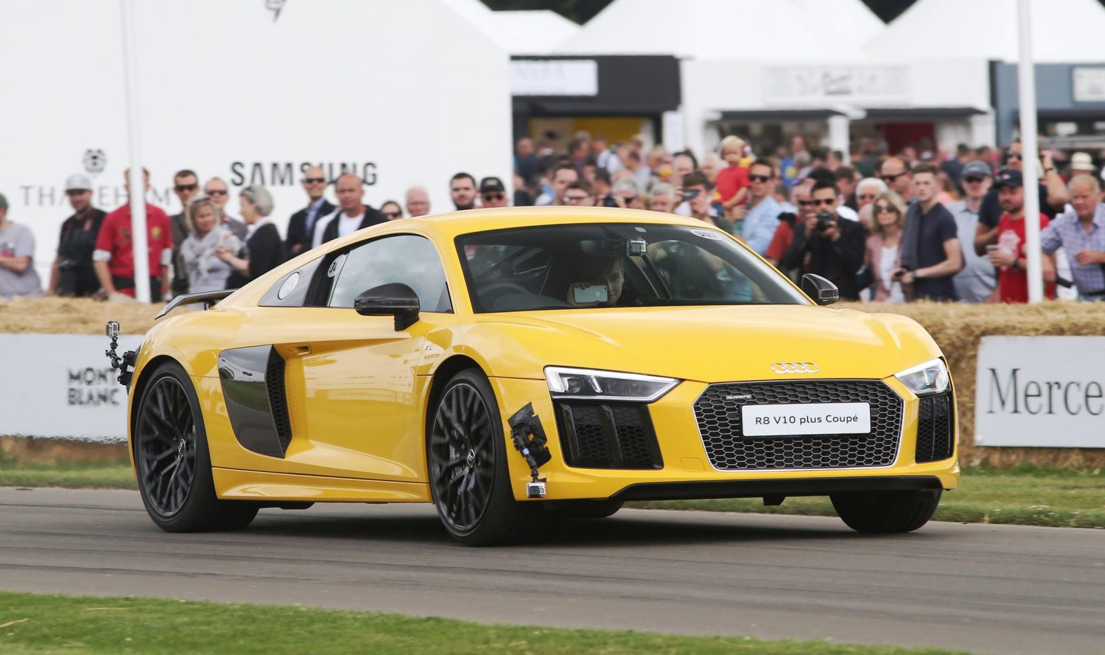 Audi-01