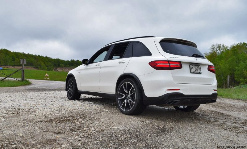 2017 Mercedes-AMG GLC43 32