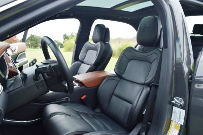 Lincoln Continental 2017 Interior 20