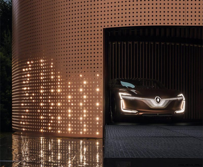 21196212_2017_Renault_SYMBIOZ