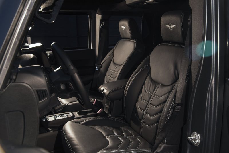 rezvani_tank_interior_leather
