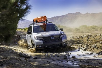 05_2019_Honda_Passport_with_Accessory_Roof_Rack__Running_Boards_and_Fender_Flares