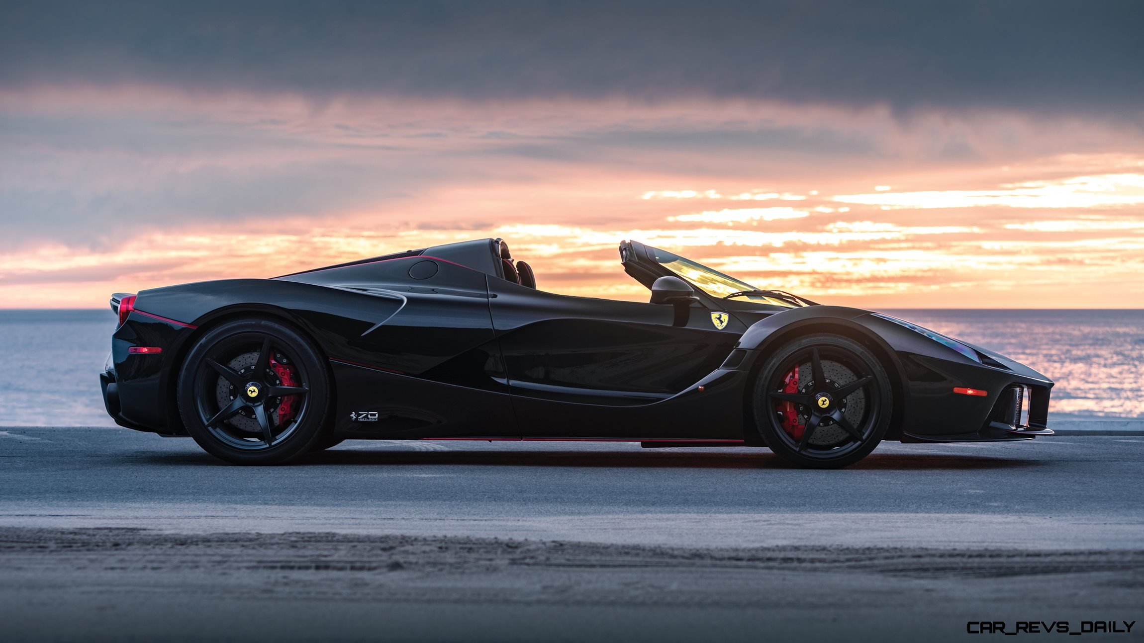 2017 Ferrari Laferrari Aperta Expected To Earn 8 Mil At Rm Sotheby S Arizona 2019 Car Shopping Car Revs Daily Com