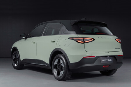 Geely EX2 2026
