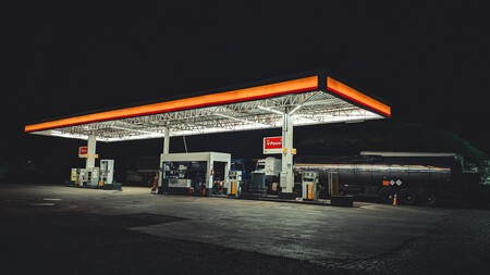 Gasolinera De Noche