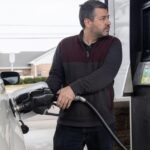 Gas quietly climbed back above $4 a gallon in a dozen states and station owners say it wonʼt stop there