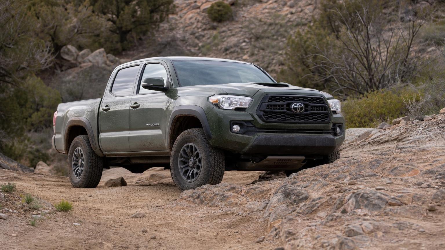 The Tacoma still sells with a manual gearbox and a locking rear diff : the last of its kind under $40K