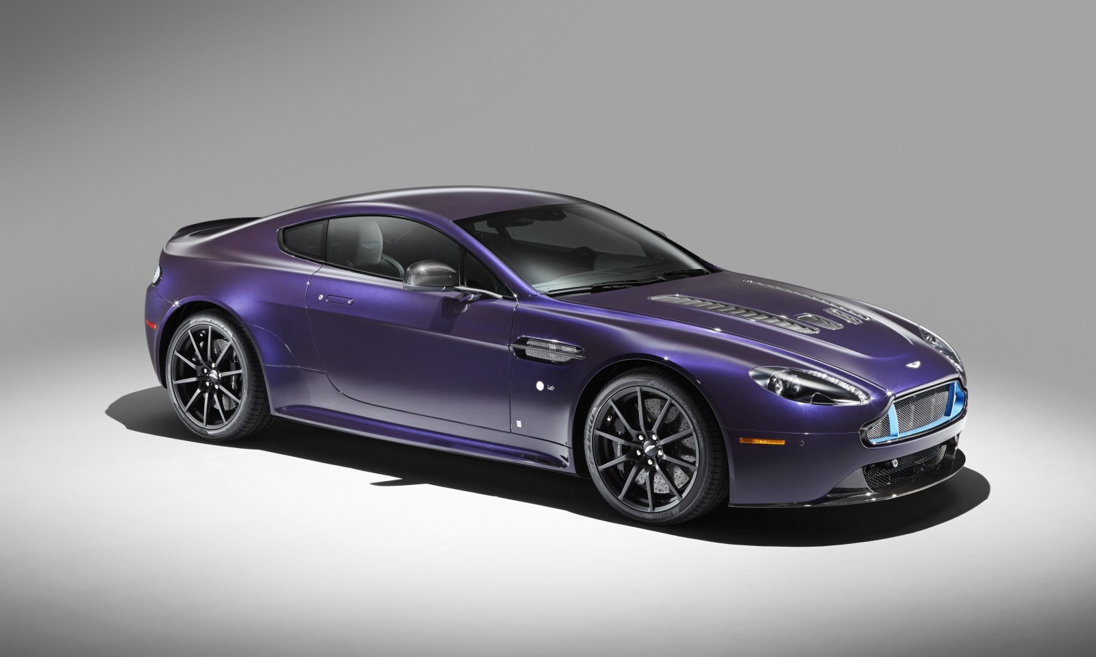 4 New Q by Aston Martin Specials Revealed for Pebble 2014 to Inspire