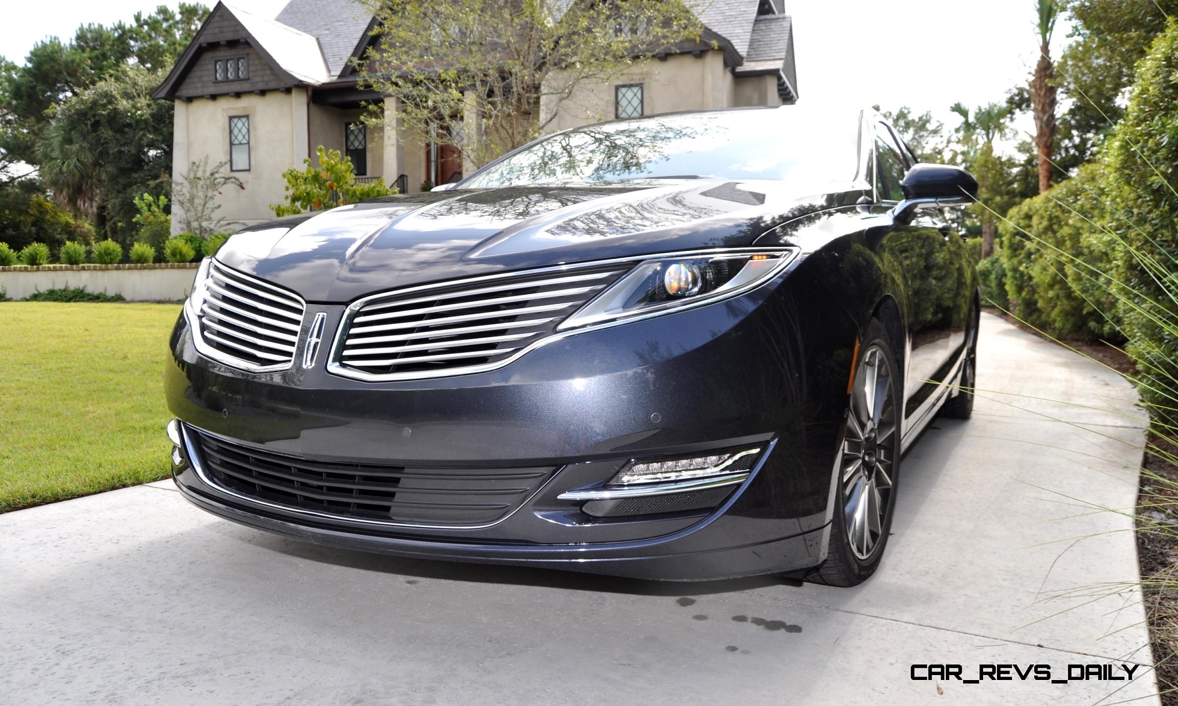 Road Test Review - 2014 Lincoln MKZ 3